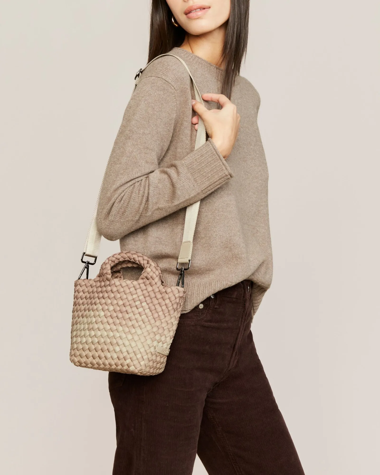 Tverrkropper^NAGHEDI St. Barths Petit Tote Grafisk Ombre