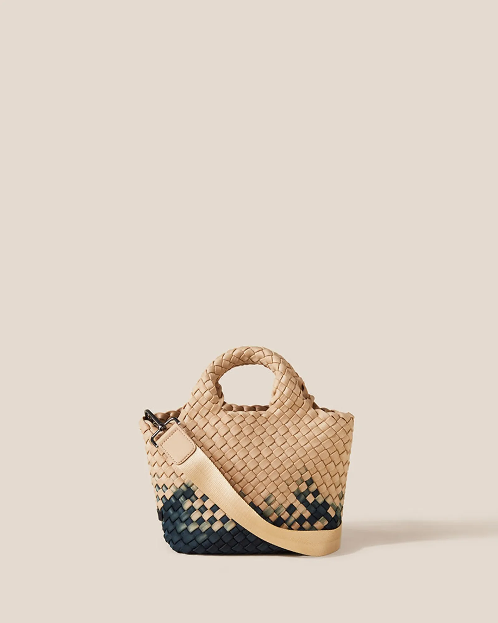 Totes^NAGHEDI St. Barths Petit Tote Grafisk Ombre